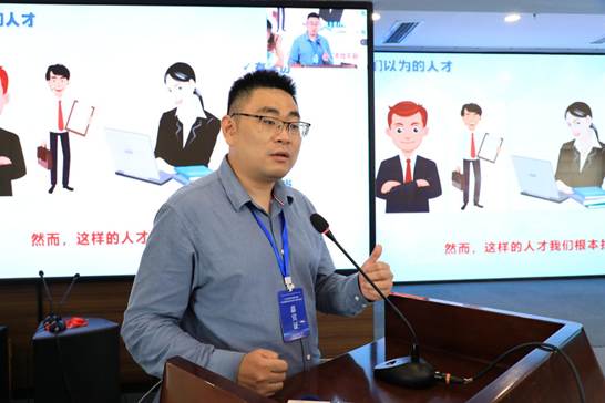 说明: 说明: 2C8A8143